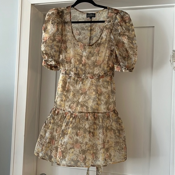 DANIELLE BERNSTEIN Floral puff sleeve dress size large - Picture 1 of 3